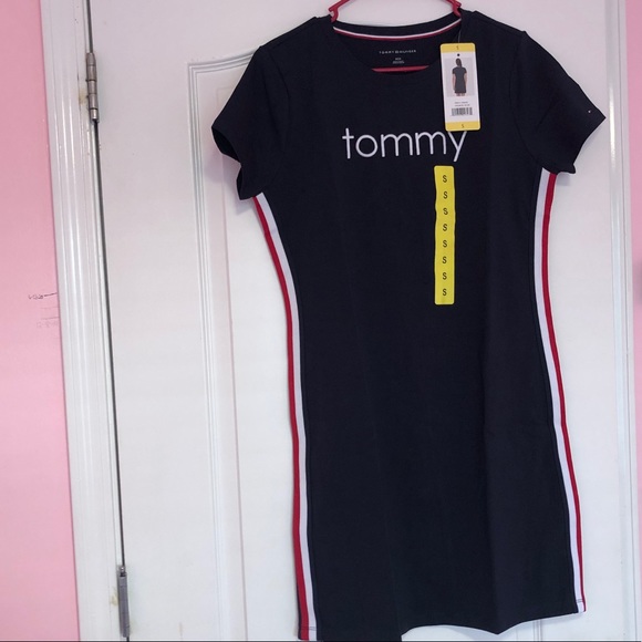 Tommy Dress - Picture 3 of 4